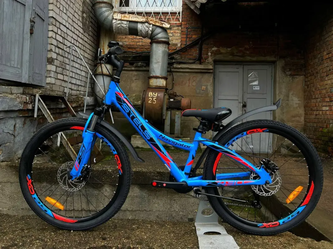 Stels Navigator 430 MD 24" V010 синий 1