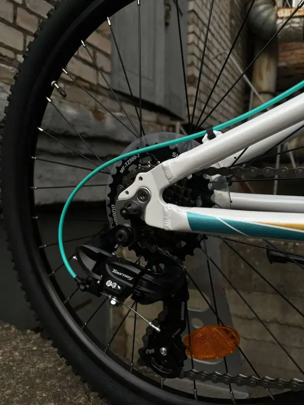 Merida Matts J24+ Eco GlossyWhite/TealGold 1